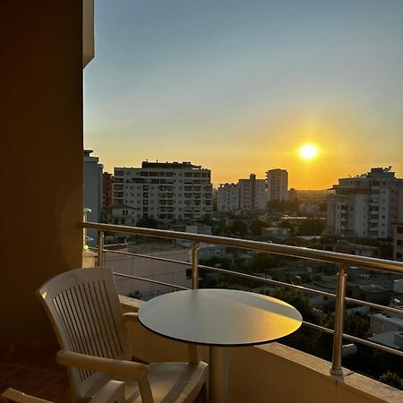 Ami Apartament Vlorë Exteriör bild